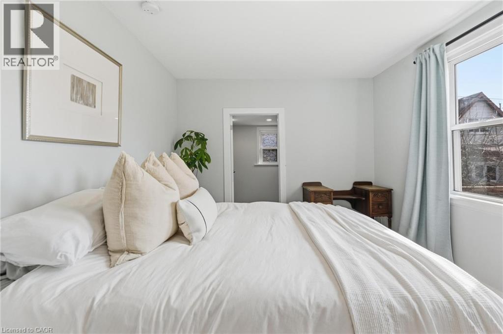 176 E Wood Street E, Hamilton, Ontario  L8L 3Y9 - Photo 14 - 40811530