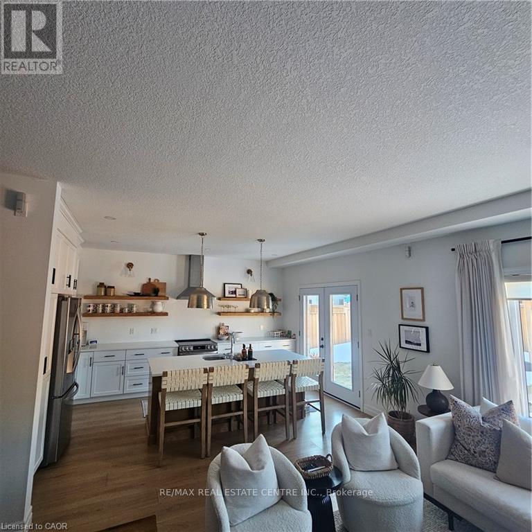 35 Fred Krug Avenue, East Zorra-Tavistock, Ontario  N0B 2R0 - Photo 11 - X12873148