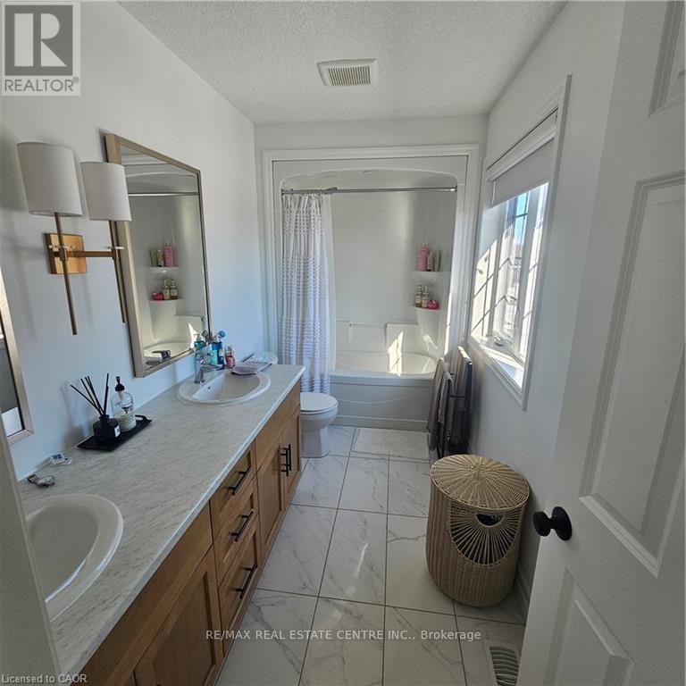 35 Fred Krug Avenue, East Zorra-Tavistock, Ontario  N0B 2R0 - Photo 21 - X12873148