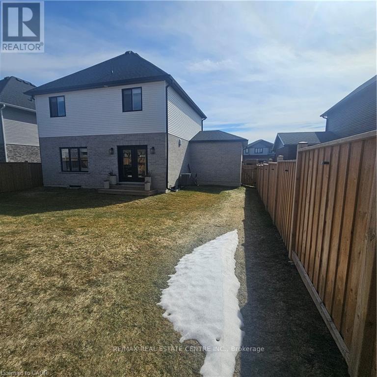 35 Fred Krug Avenue, East Zorra-Tavistock, Ontario  N0B 2R0 - Photo 42 - X12873148