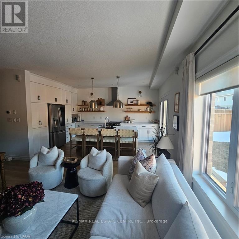 35 Fred Krug Avenue, East Zorra-Tavistock, Ontario  N0B 2R0 - Photo 8 - X12873148