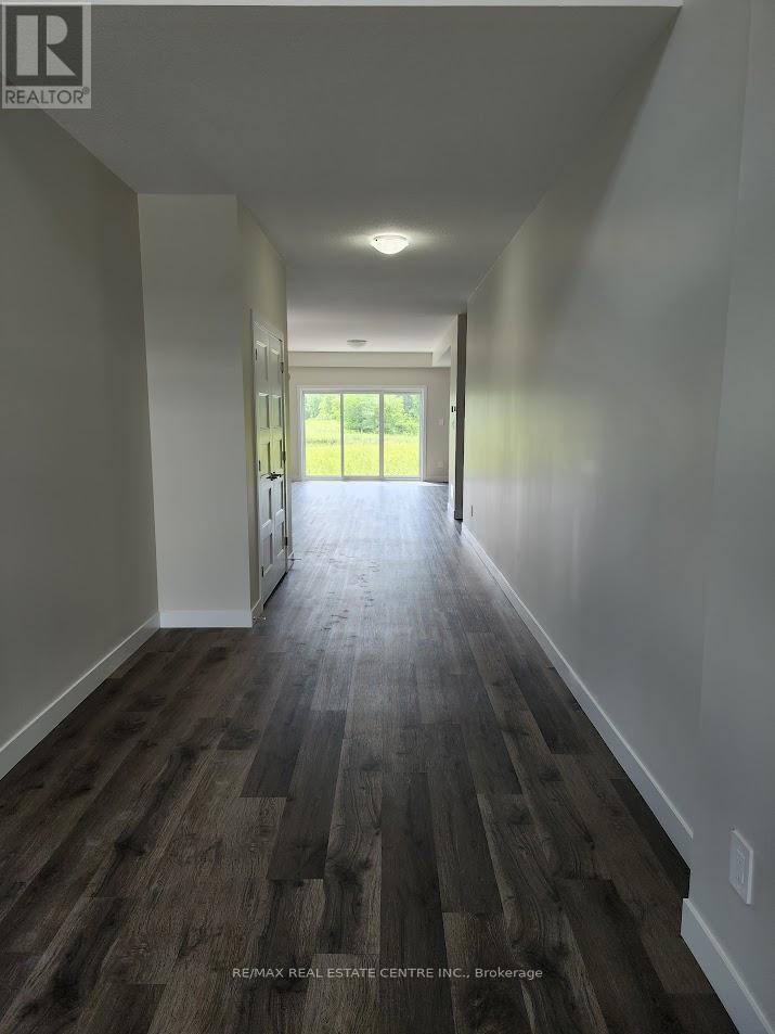 6837 Royal Magnolia Avenue, London South, Ontario  N6P 0J6 - Photo 3 - X12873210