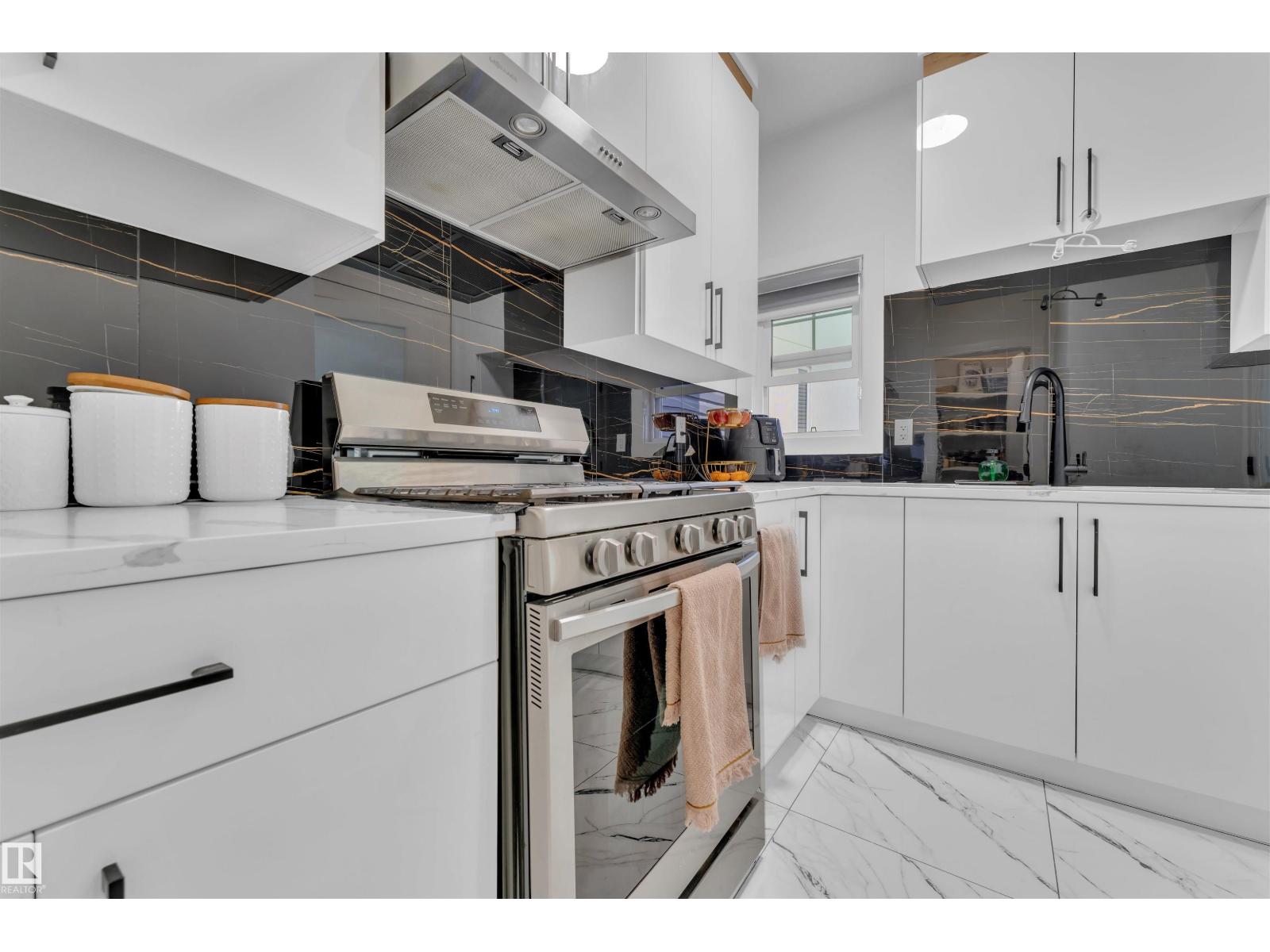 1809 18a Av Nw, Edmonton, Alberta  T6T 2M9 - Photo 17 - E4476931