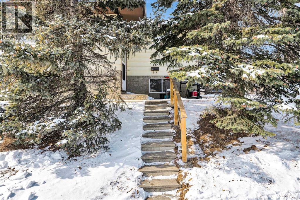 116 Huntwick Way Ne, Calgary, Alberta  T2K 4H3 - Photo 3 - A2291662