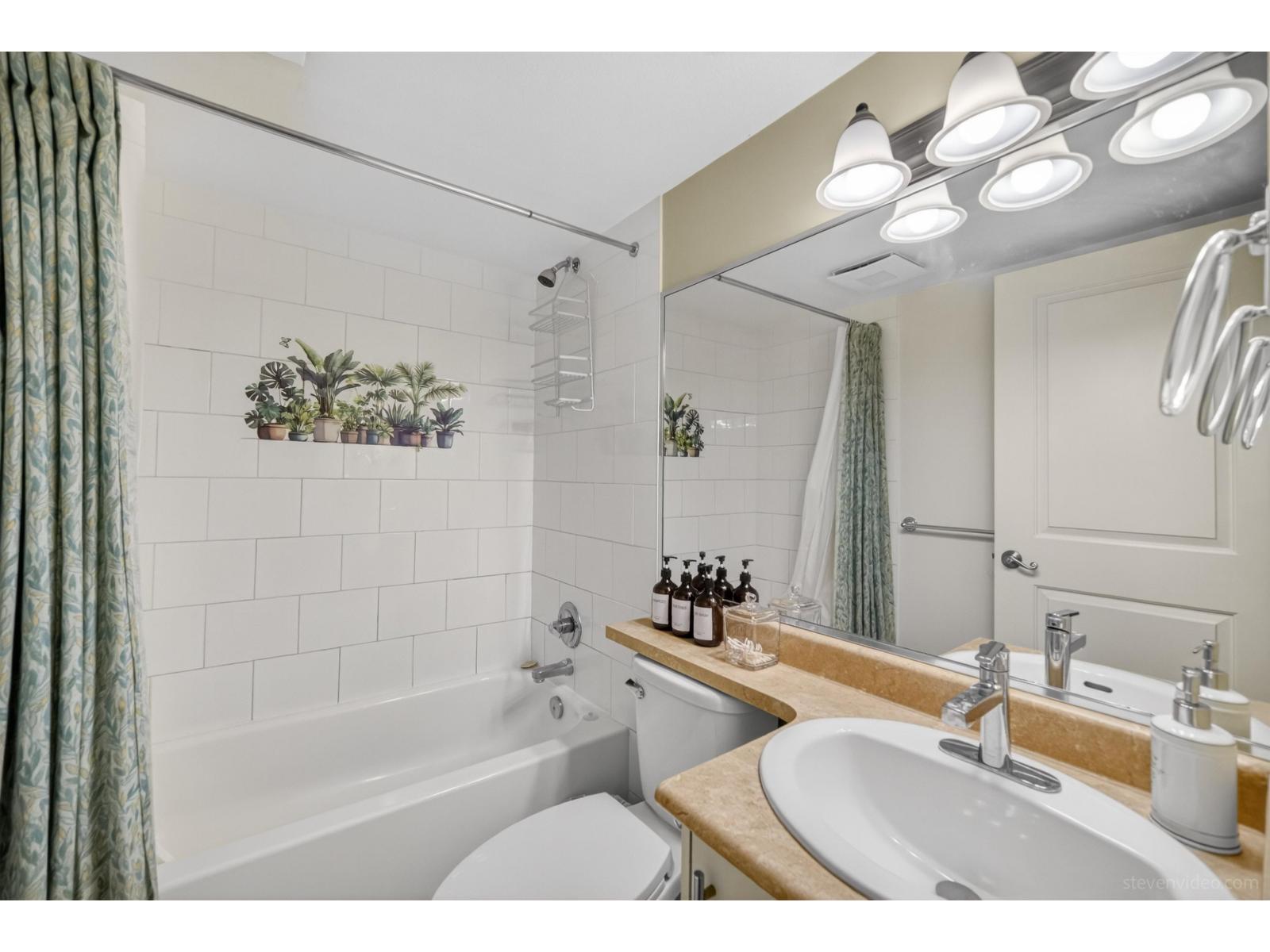 8248 211 Street, Langley, British Columbia  V2Y 0E4 - Photo 31 - R3098883