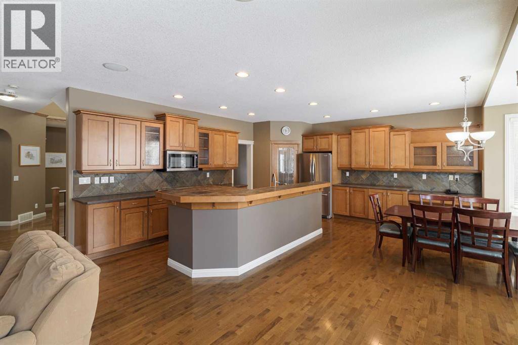 20 Springbluff Lane Sw, Calgary, Alberta  t3h 5r5 - Photo 12 - A2292499