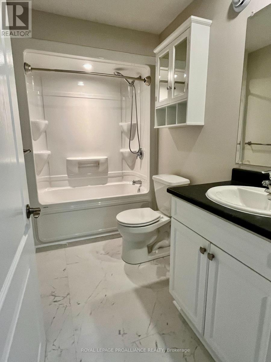 71 Dorchester Drive, Prince Edward County, Ontario  K0K 3L0 - Photo 22 - X12440463