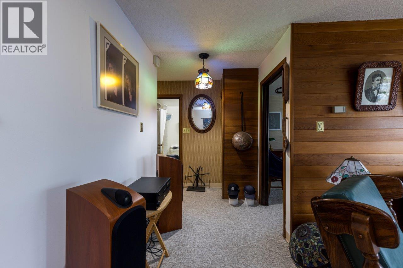 302 250 W 1st Street, North Vancouver, British Columbia  V7M 1B4 - Photo 3 - R3096397