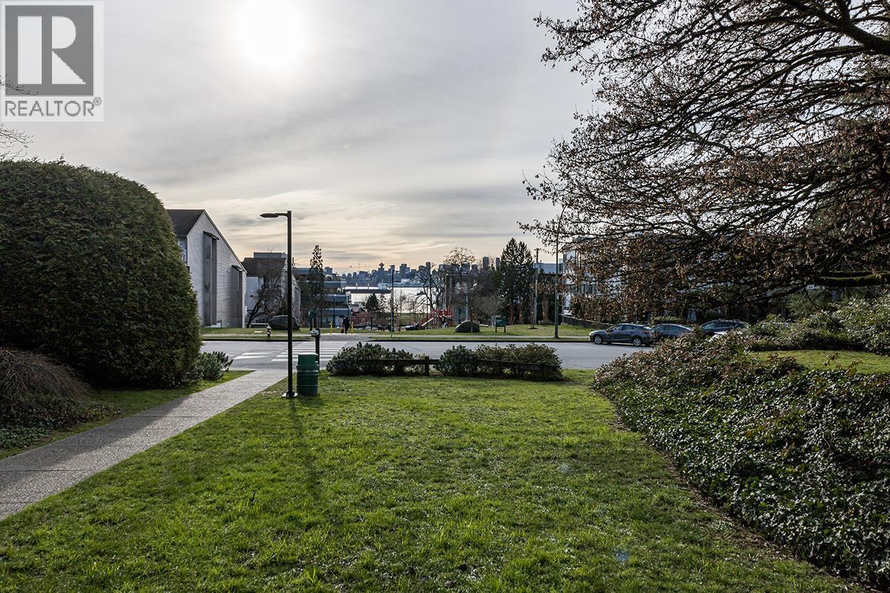 302 250 W 1st Street, North Vancouver, British Columbia  V7M 1B4 - Photo 31 - R3096397