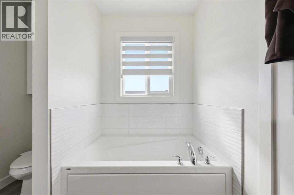 15 Corner Meadows Common Ne, Calgary, Alberta  T3N 1J5 - Photo 28 - A2291235