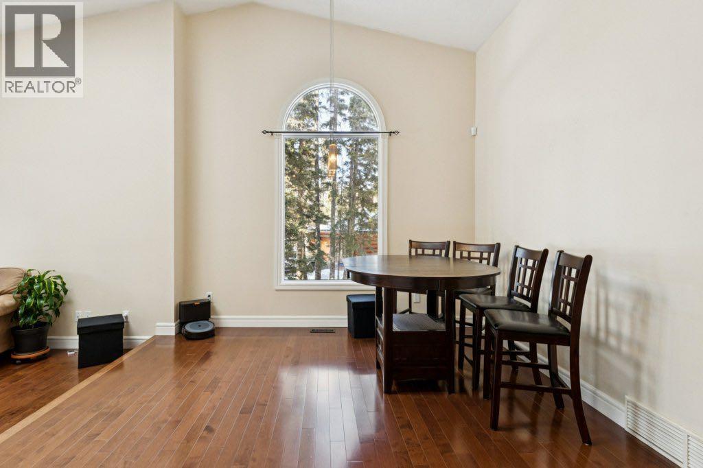 5 Manyhorses Crescent, Rural Rocky View County, Alberta  T3Z 1A3 - Photo 8 - A2292347