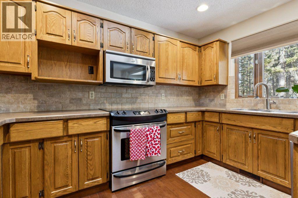 5 Manyhorses Crescent, Rural Rocky View County, Alberta  T3Z 1A3 - Photo 13 - A2292347