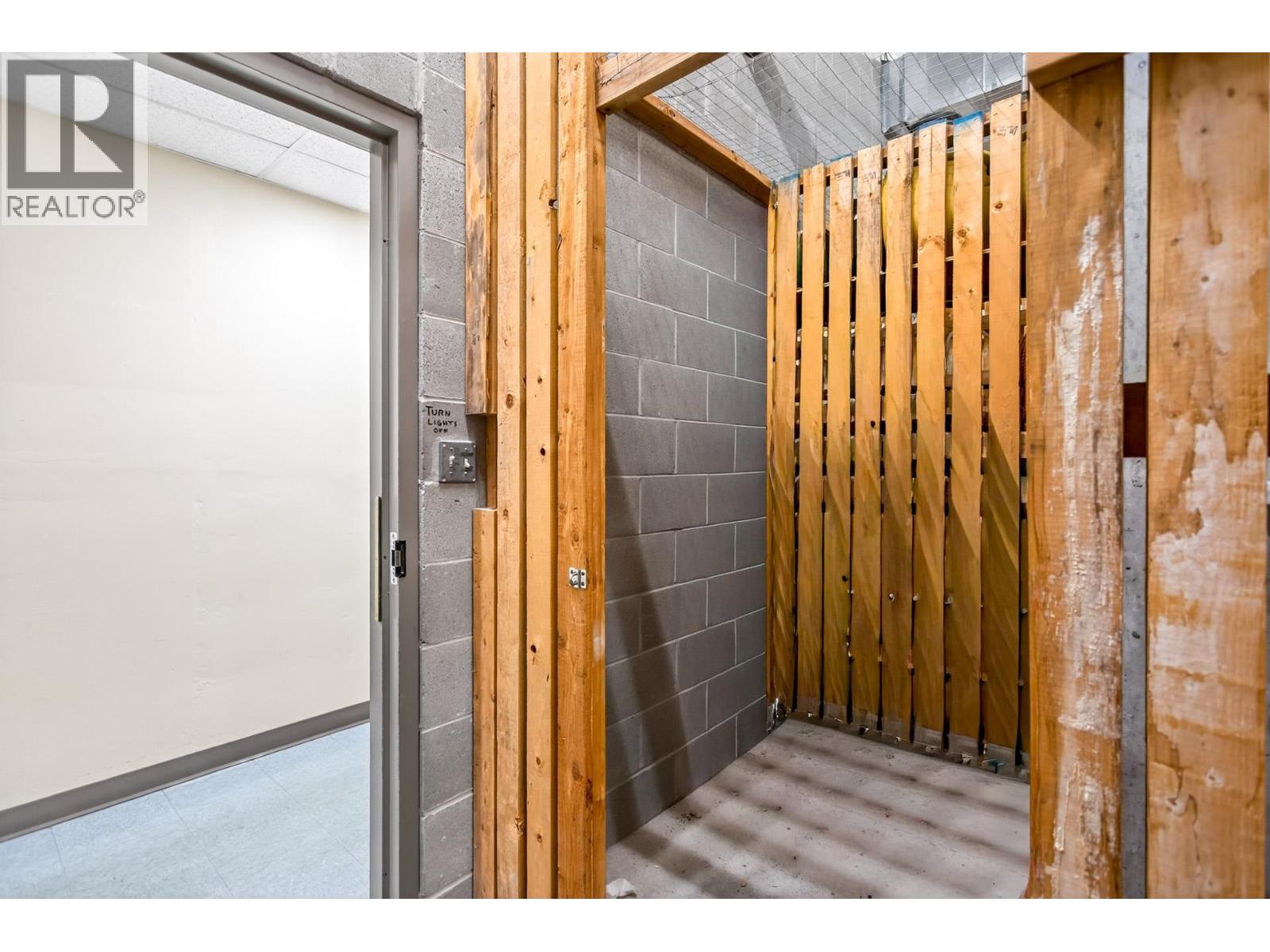 905 1196 Pipeline Road, Coquitlam, British Columbia  V3B 7Z6 - Photo 27 - R3097285