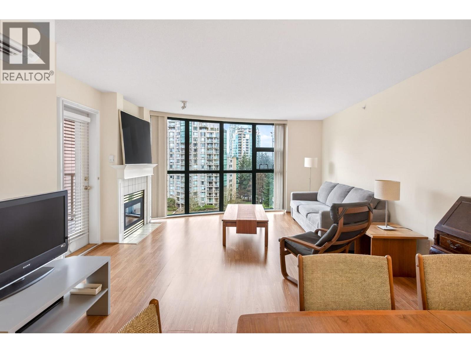 905 1196 Pipeline Road, Coquitlam, British Columbia  V3B 7Z6 - Photo 8 - R3097285