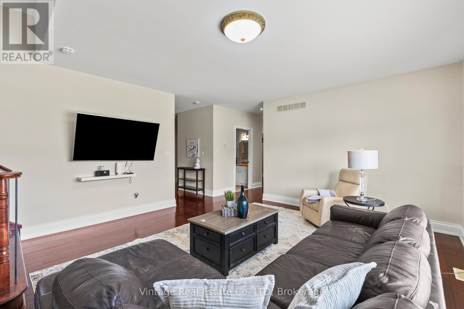 3689 Cardinal Drive, Niagara Falls, Ontario  L2H 2Y1 - Photo 12 - X12873306