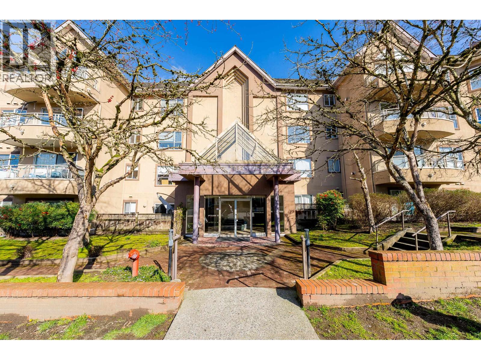 406 2285 PITT RIVER ROAD, port coquitlam, British Columbia