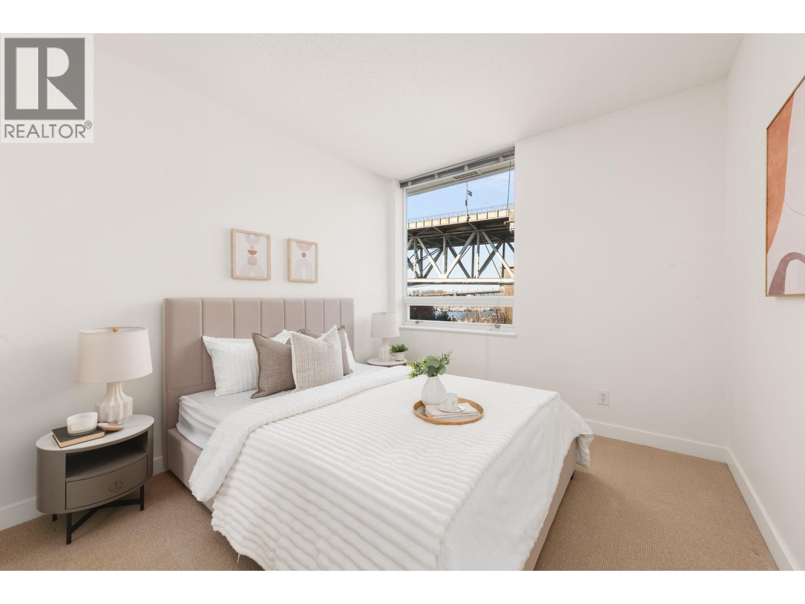 605 633 Kinghorne Mews, Vancouver, British Columbia  V6Z 3H3 - Photo 15 - R3098896