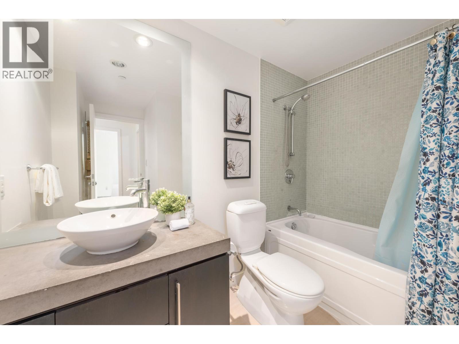 605 633 Kinghorne Mews, Vancouver, British Columbia  V6Z 3H3 - Photo 19 - R3098896