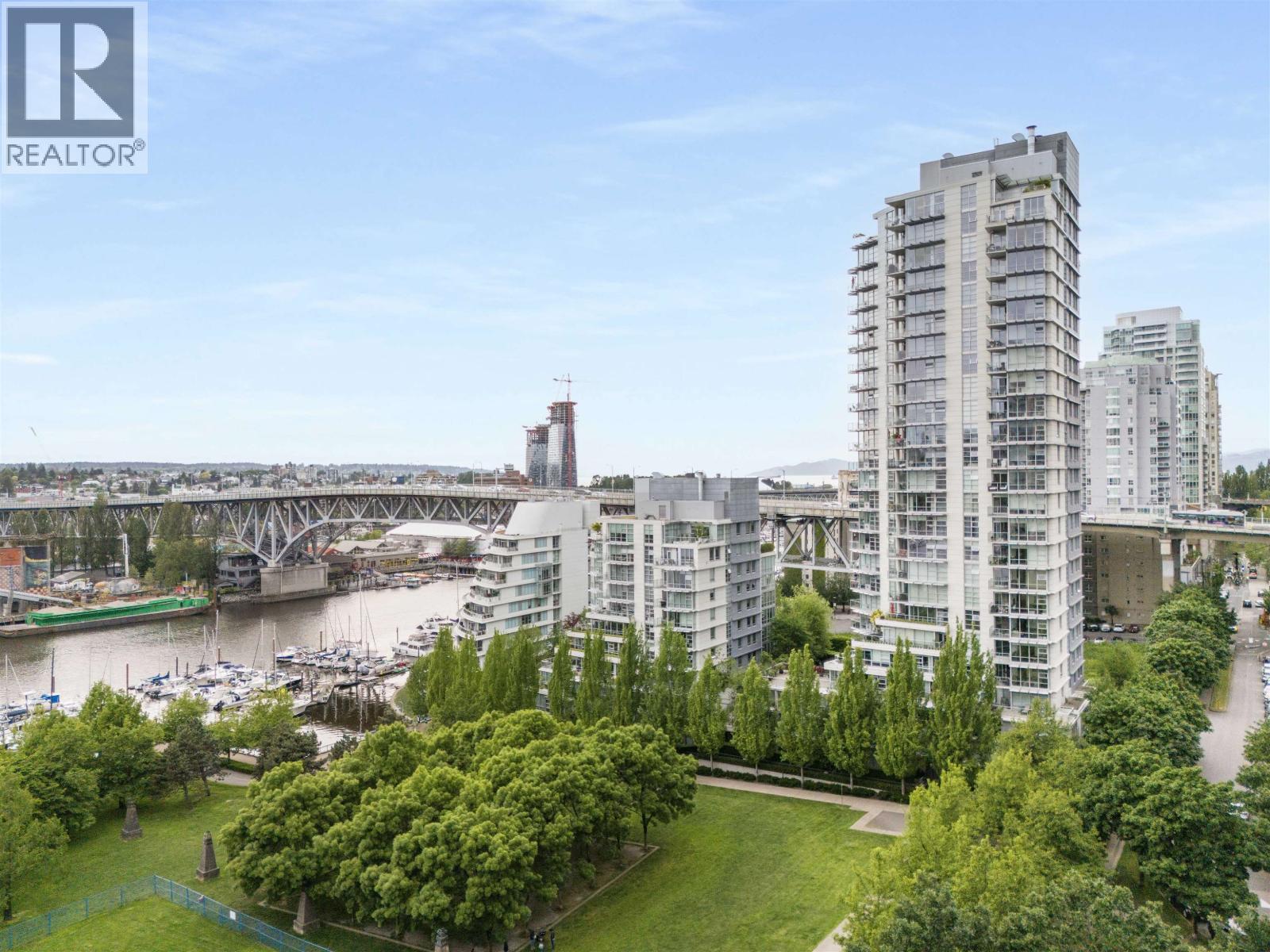 605 633 Kinghorne Mews, Vancouver, British Columbia  V6Z 3H3 - Photo 32 - R3098896