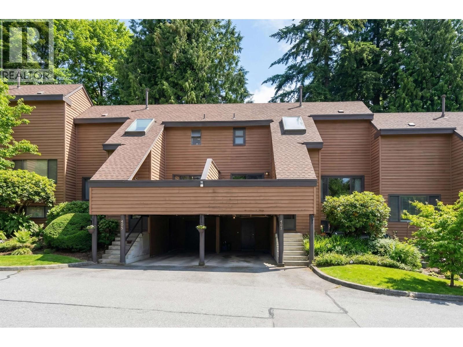 407 CAMBRIDGE WAY, port moody, British Columbia