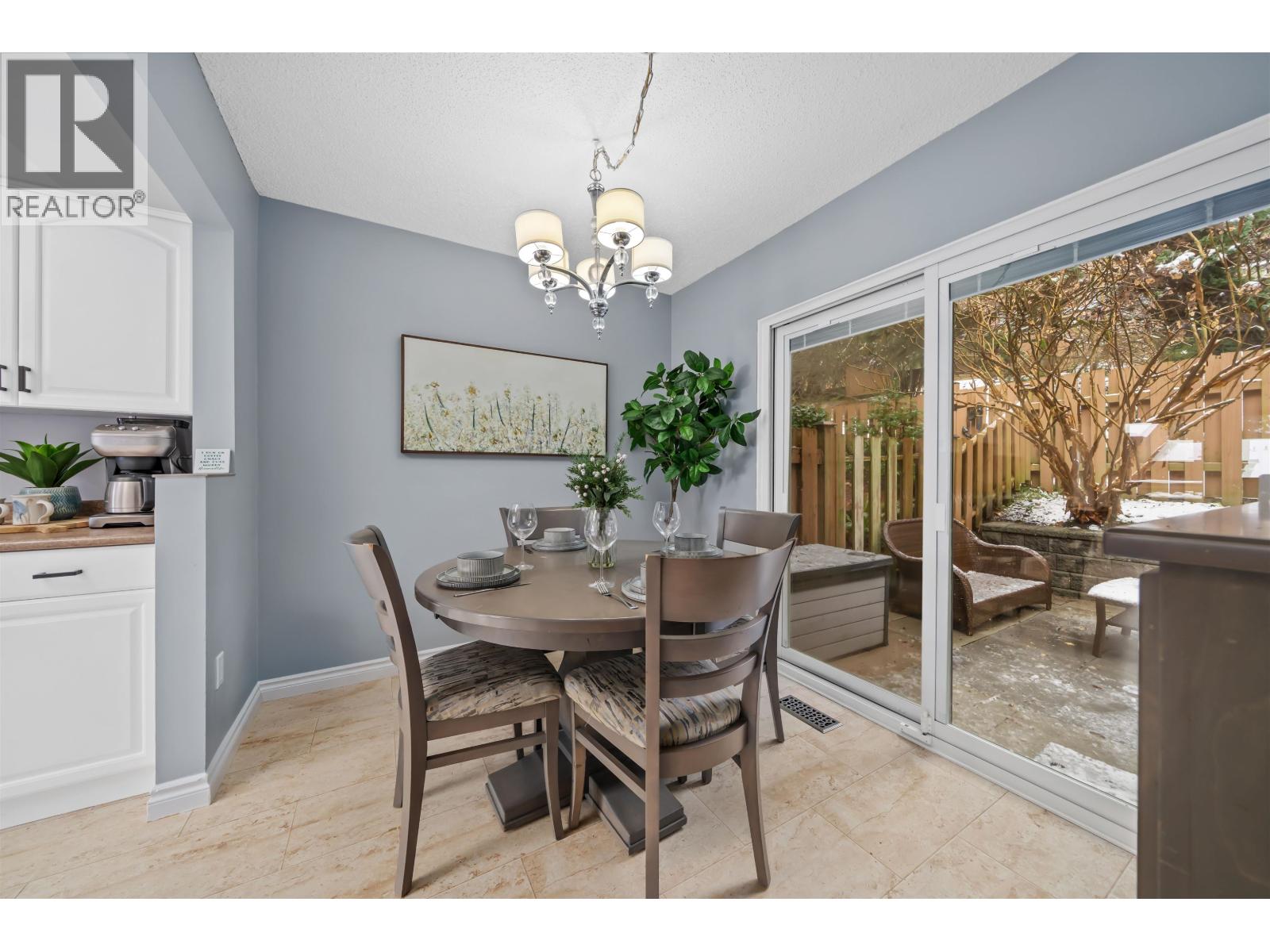 407 Cambridge Way, Port Moody, British Columbia  V3H 3V1 - Photo 7 - R3098902