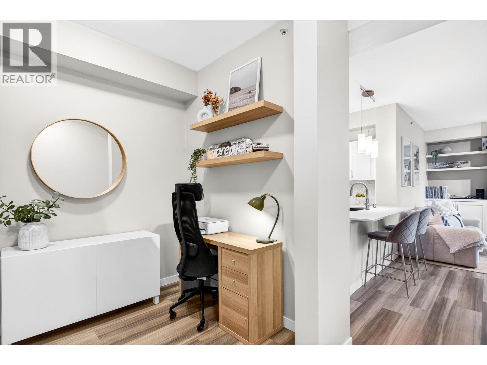 429 801 Klahanie Drive, Port Moody, British Columbia  V3H 5K4 - Photo 12 - R3098911