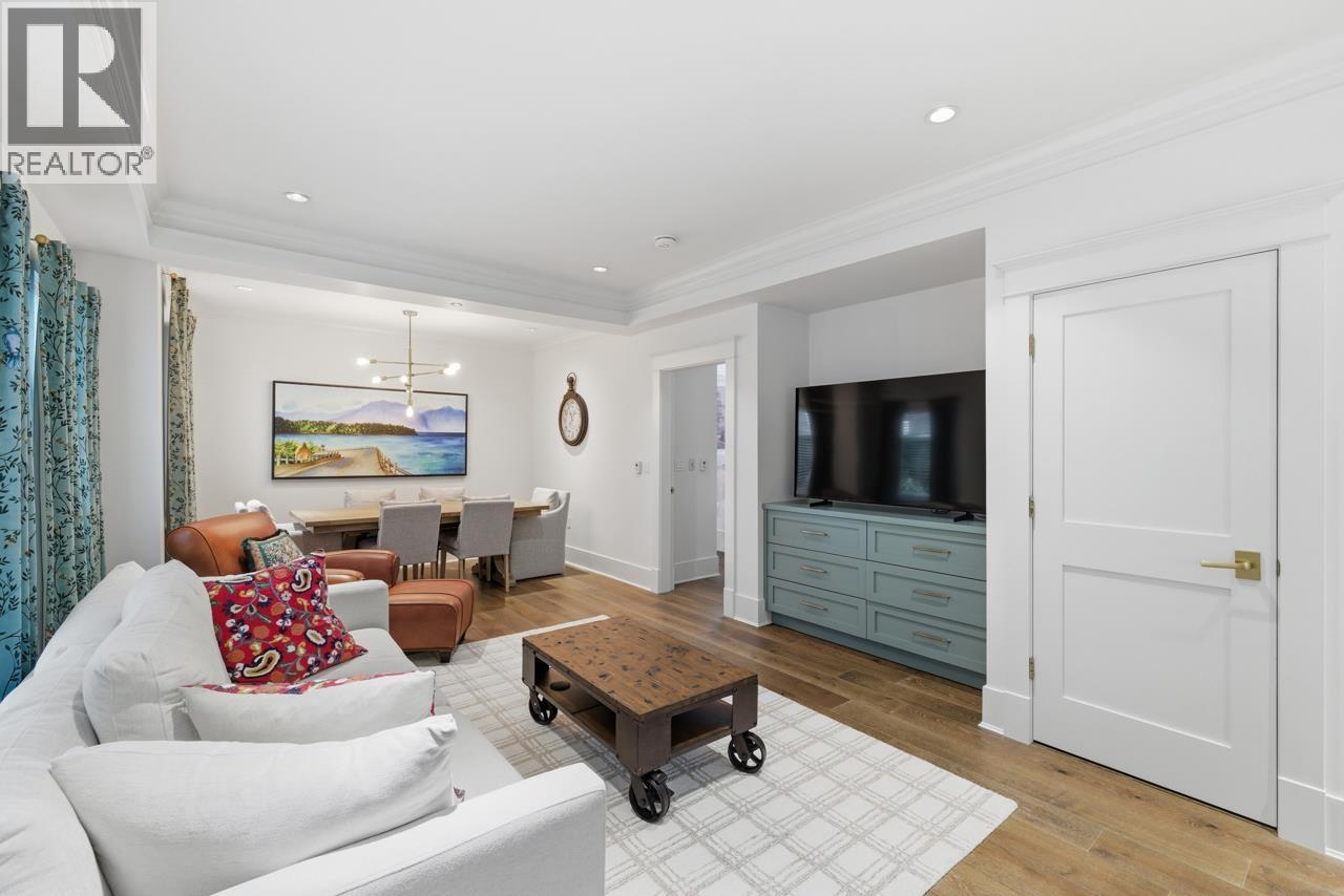 3176 Burrard Street, Vancouver, British Columbia  V6J 2L9 - Photo 3 - R3098915