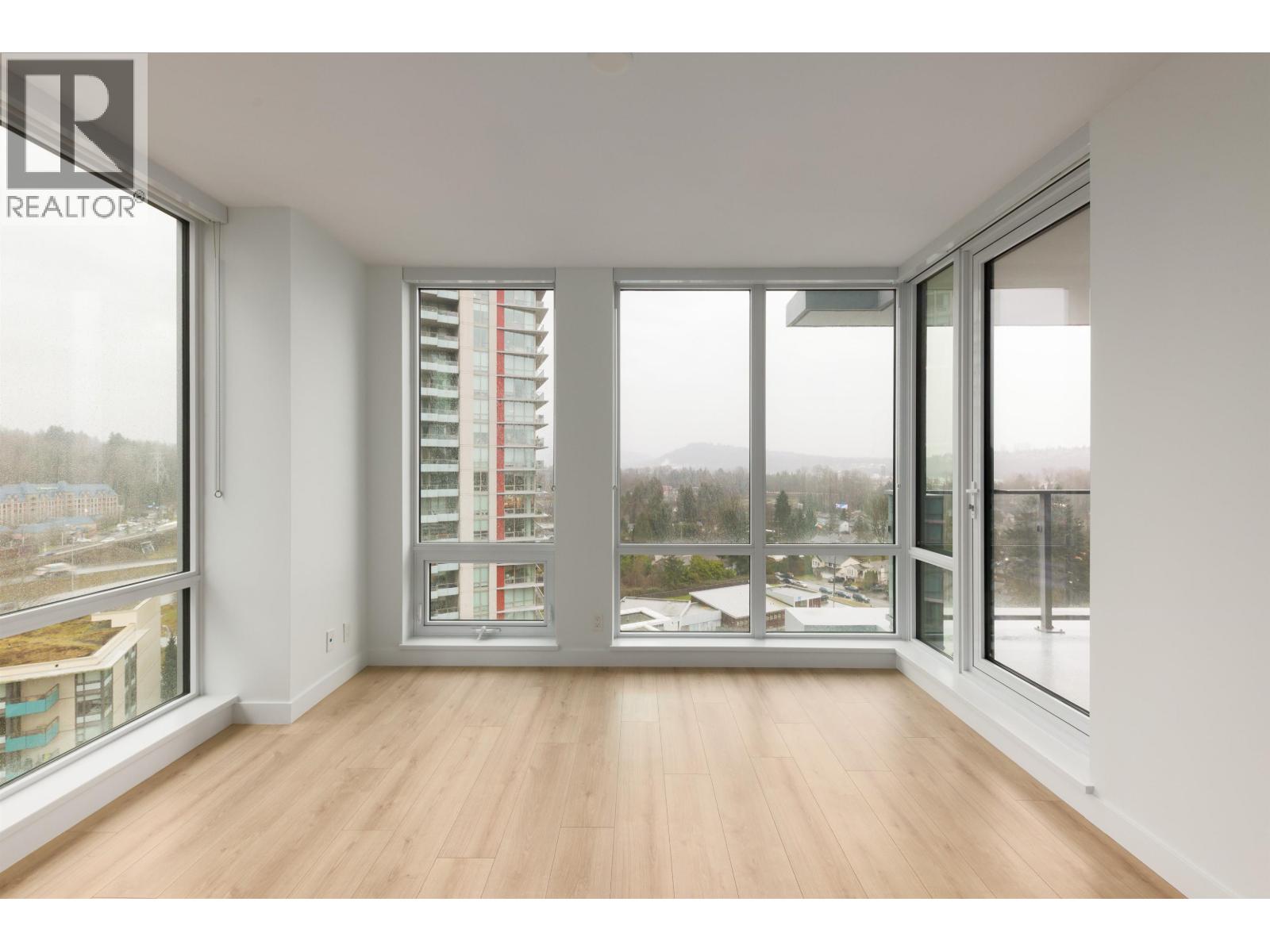 1203 1500 Fern Street, North Vancouver, British Columbia  V7J 0E6 - Photo 4 - R3098933