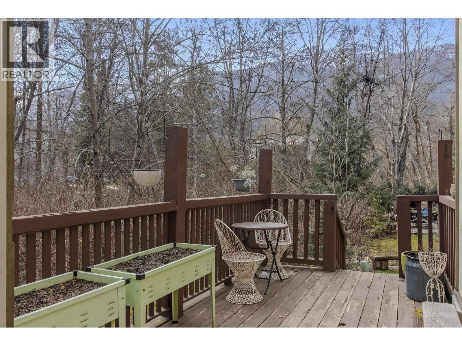 41645 Government Road, Squamish, British Columbia  V0N 1H0 - Photo 19 - R3098829