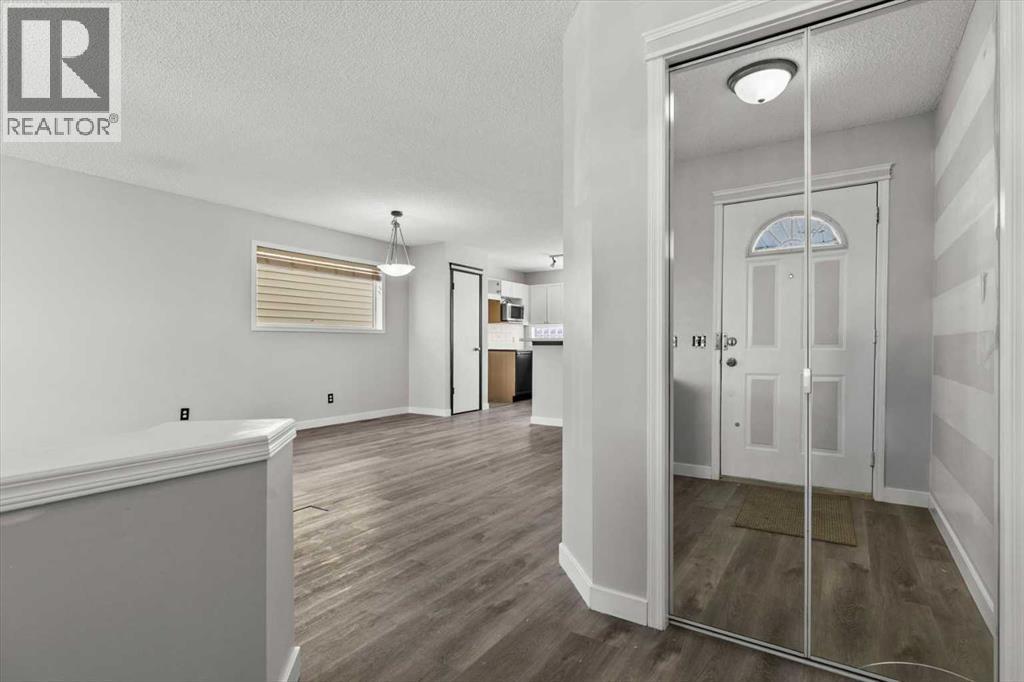 55 Tuscany Springs Road Nw, Calgary, Alberta  T3L 2N3 - Photo 5 - A2290729