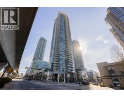 3204 2008 ROSSER AVENUE, Burnaby, British Columbia