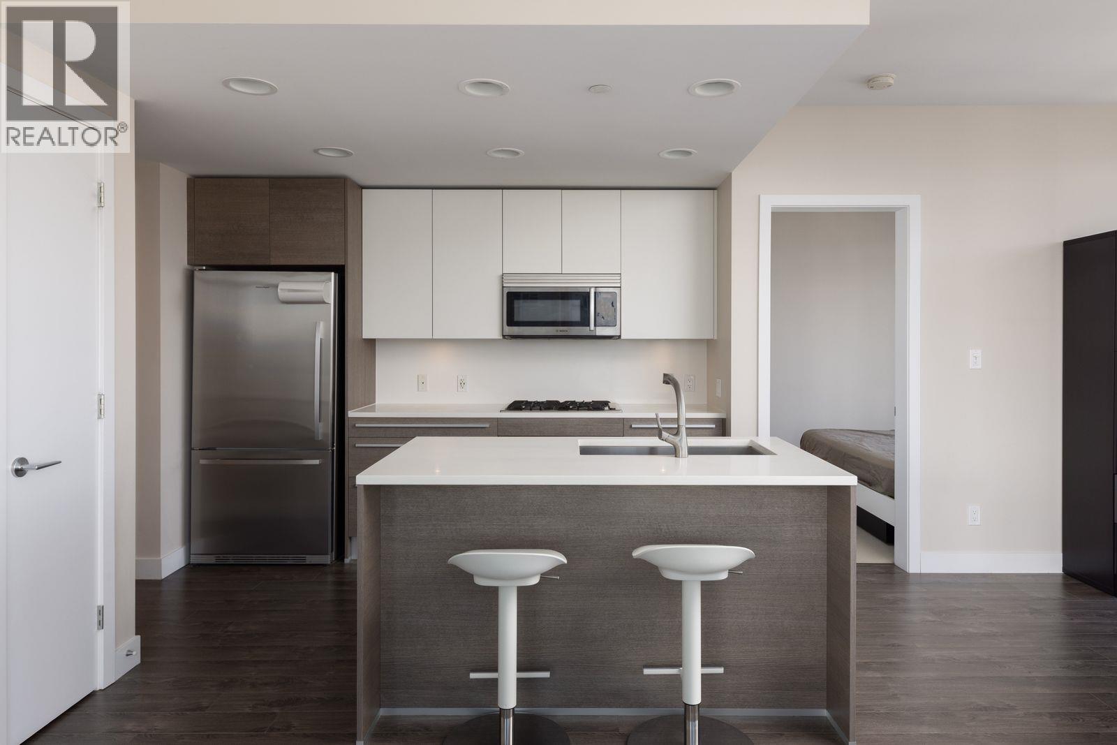 3204 2008 Rosser Avenue, Burnaby, British Columbia  V5C 0H8 - Photo 3 - R3098662