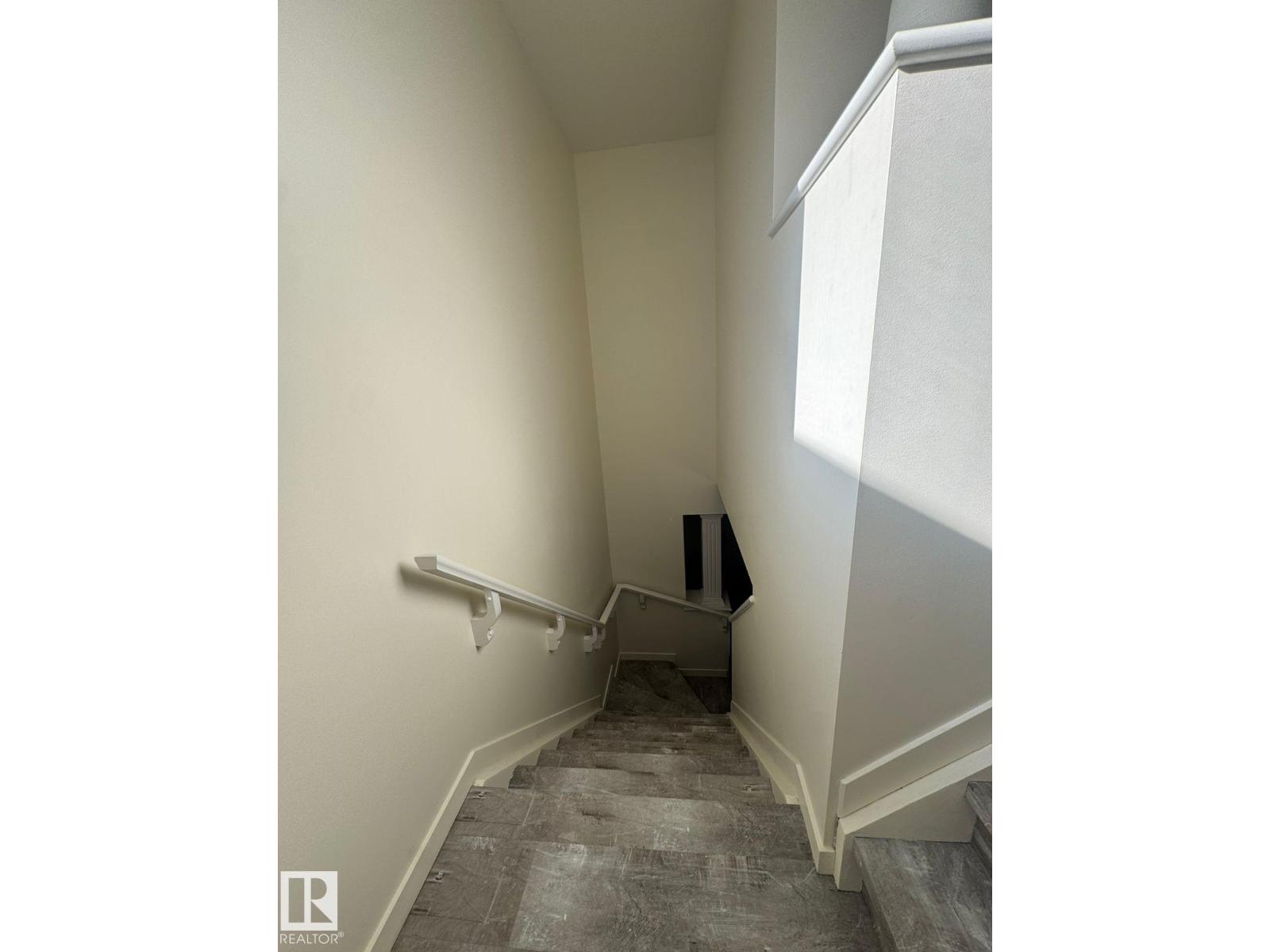 17703 65 St Nw, Edmonton, Alberta  T5Y 3X2 - Photo 10 - E4476935