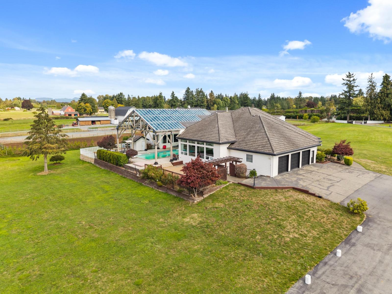 667 248 Street, Langley, British Columbia  V4W 2C2 - Photo 12 - R3098299