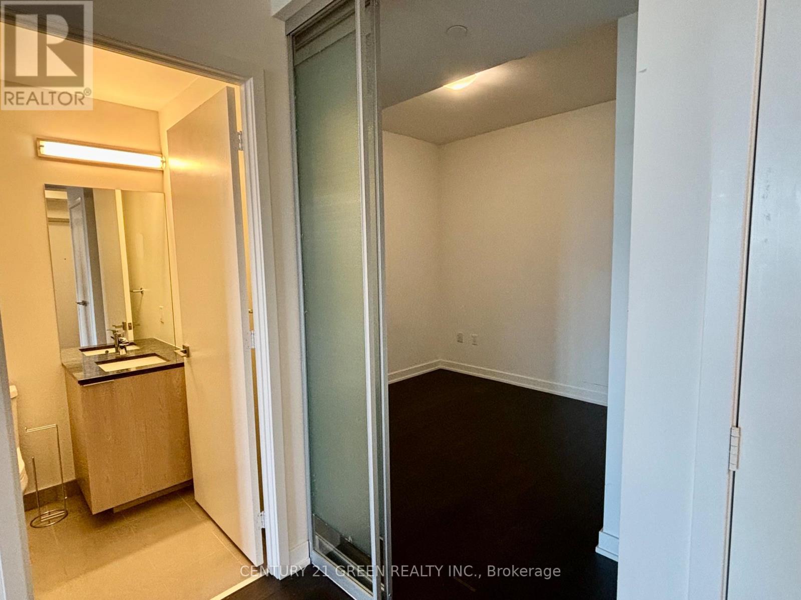 2707 - 50 Ordnance Street, Toronto (Niagara), Ontario  M6K 0C9 - Photo 14 - C12873250