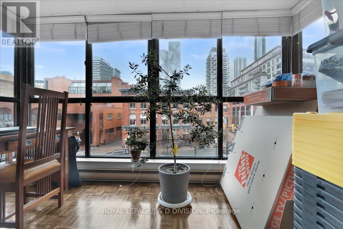 302 - 35 Church Street, Toronto, Ontario  M5E 1T3 - Photo 12 - C12873254