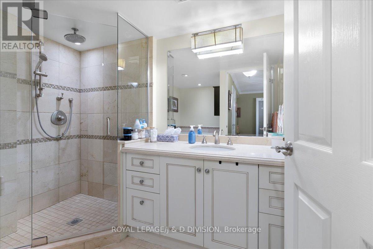 302 - 35 Church Street, Toronto, Ontario  M5E 1T3 - Photo 16 - C12873254