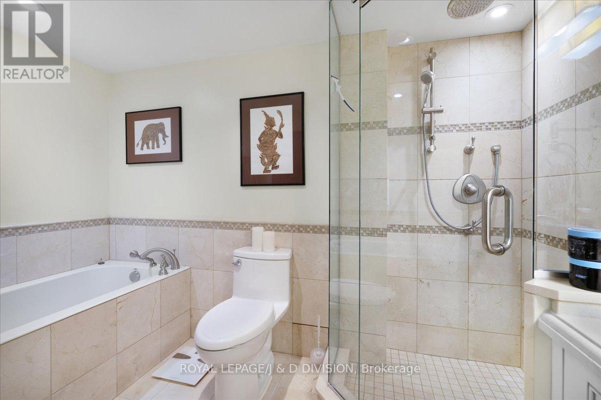 302 - 35 Church Street, Toronto, Ontario  M5E 1T3 - Photo 17 - C12873254