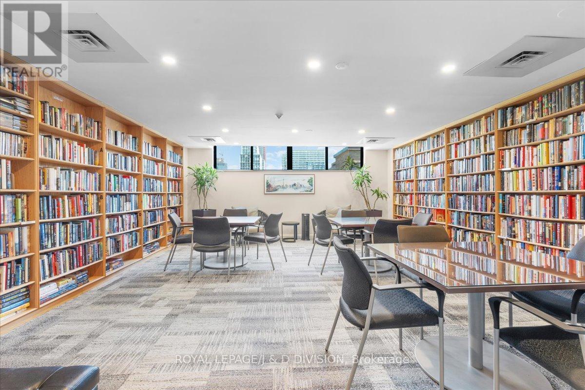 302 - 35 Church Street, Toronto, Ontario  M5E 1T3 - Photo 21 - C12873254