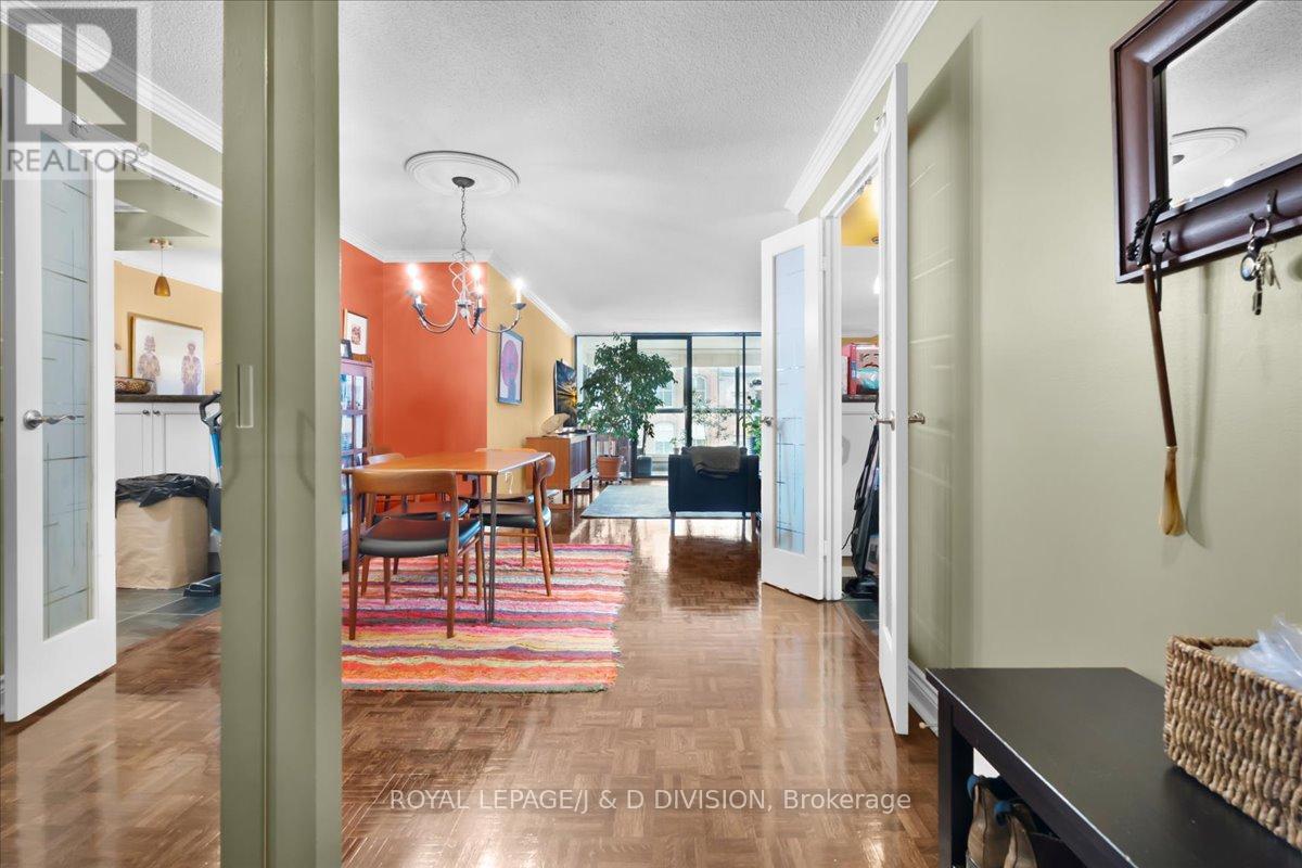 302 - 35 Church Street, Toronto, Ontario  M5E 1T3 - Photo 3 - C12873254