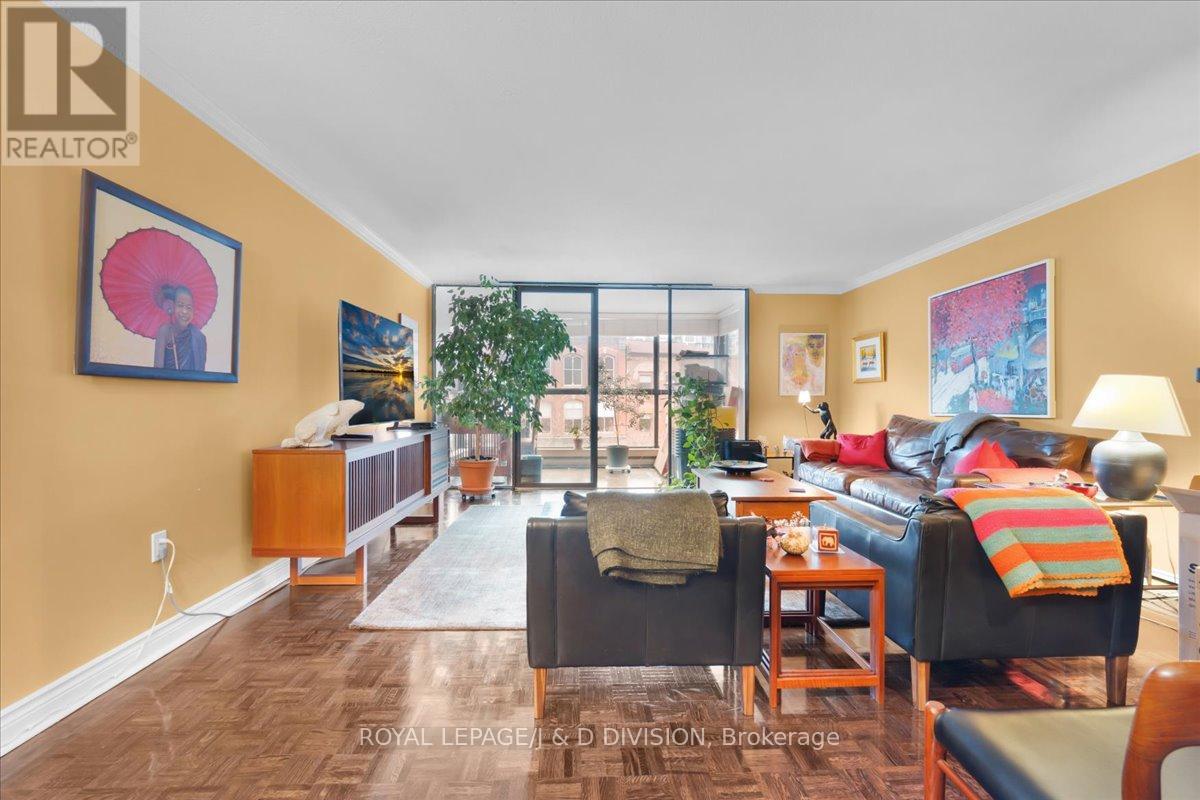 302 - 35 Church Street, Toronto, Ontario  M5E 1T3 - Photo 9 - C12873254