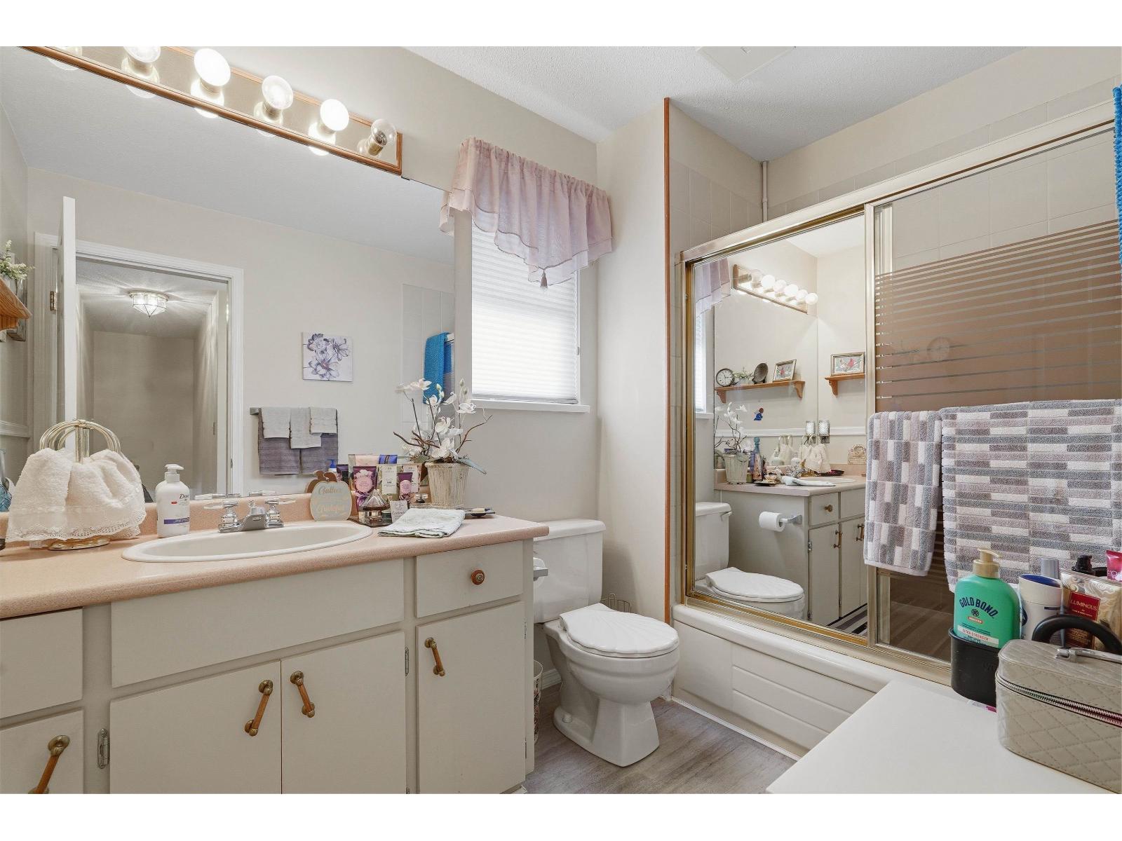 4223 200a Street, Langley, British Columbia  V3A 4S3 - Photo 29 - R3098596