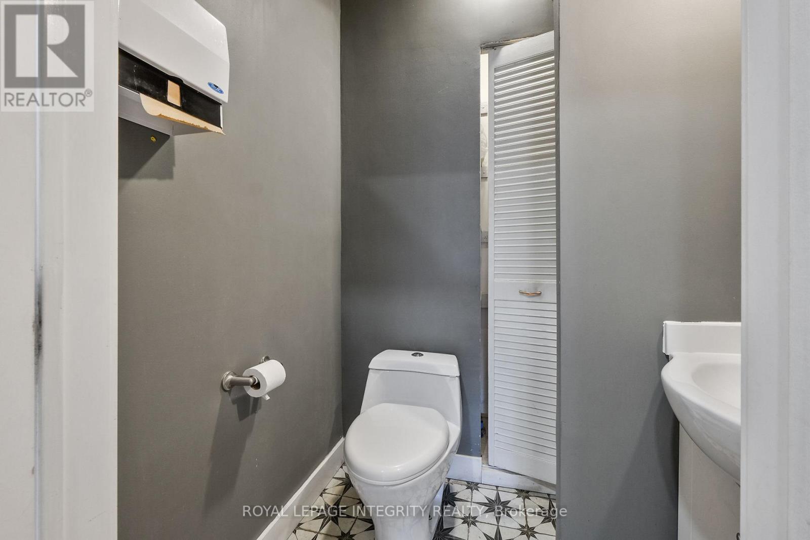 83 Holland Avenue W, Ottawa, Ontario  K1Y 0Y1 - Photo 23 - X12873300