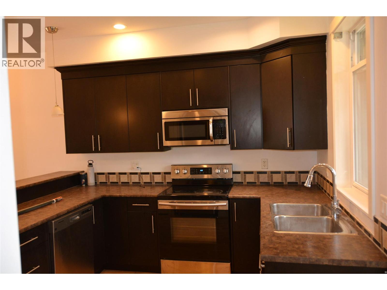 2860 Valleyview Drive Unit# 25, Kamloops, British Columbia  V2C 0B3 - Photo 4 - 10378408