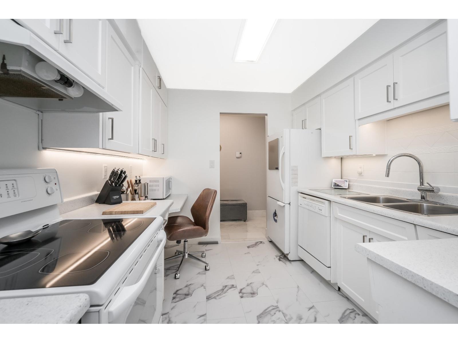 203 32040 Peardonville Road, Abbotsford, British Columbia  V2T 6N8 - Photo 6 - R3098640