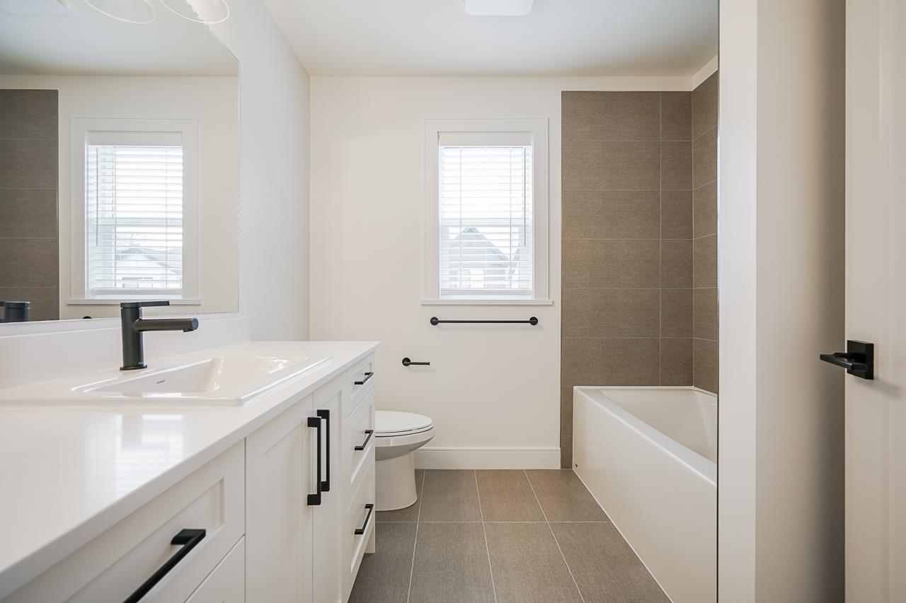 19623 76a Avenue, Langley, British Columbia  V2Y 3V3 - Photo 23 - R3098579