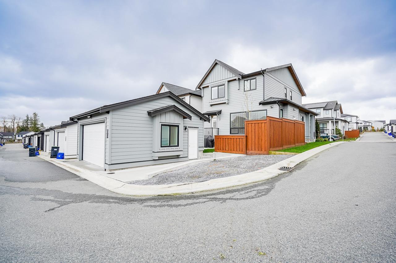 19623 76a Avenue, Langley, British Columbia  V2Y 3V3 - Photo 35 - R3098579