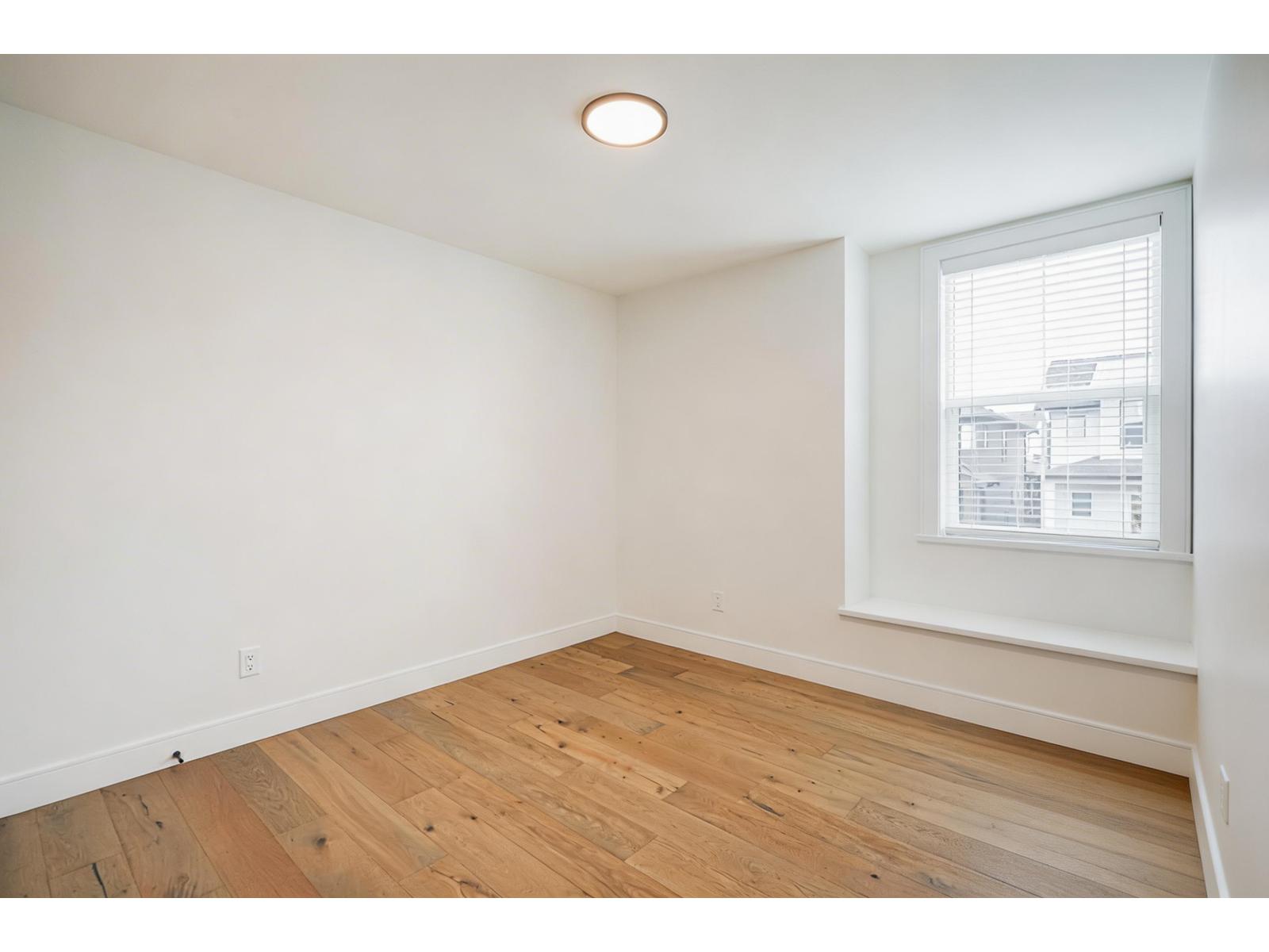 19623 76a Avenue, Langley, British Columbia  V2Y 3V3 - Photo 18 - R3098579