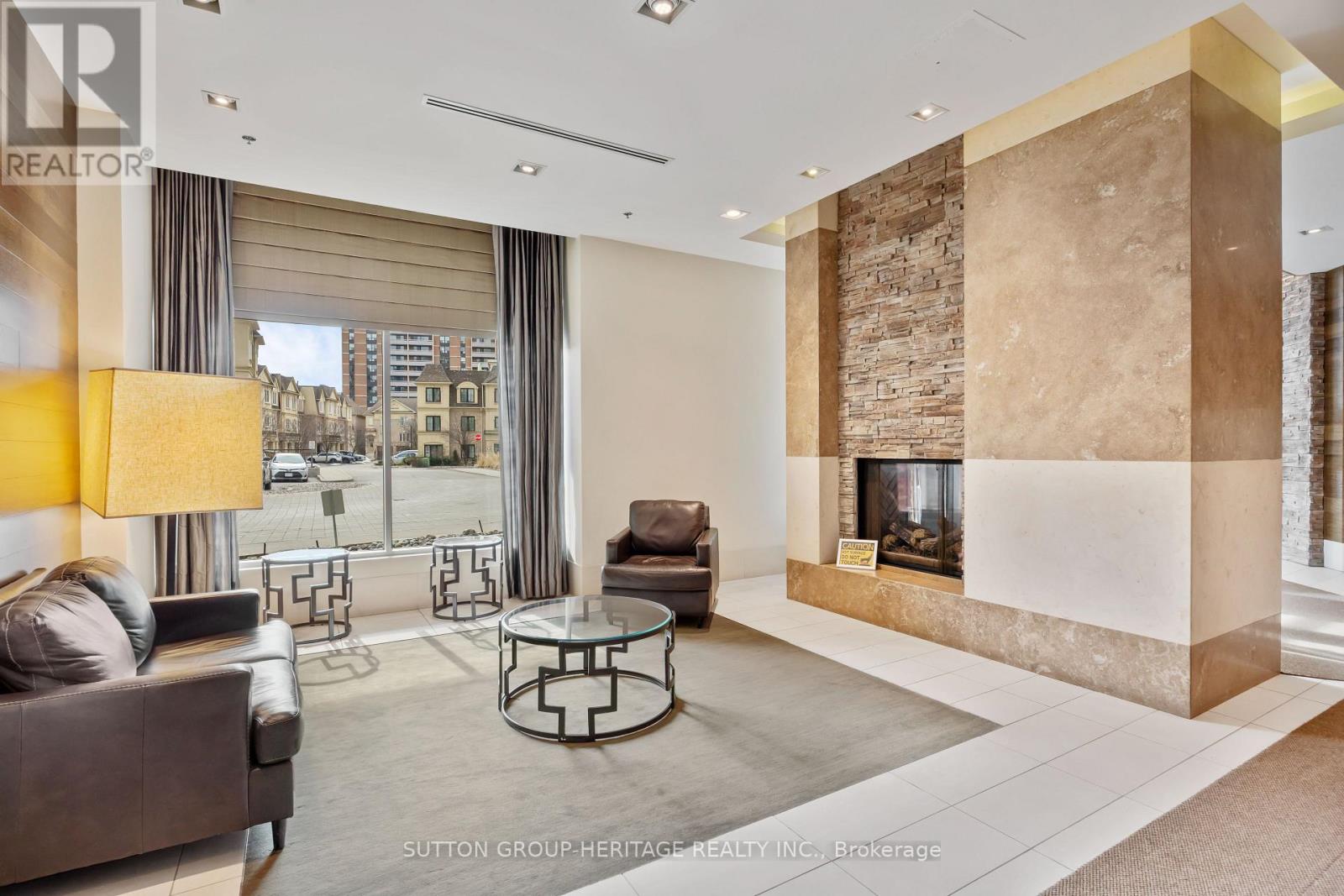 1415 - 1235 Bayly Street, Pickering, Ontario  L1W 1L7 - Photo 3 - E12873276