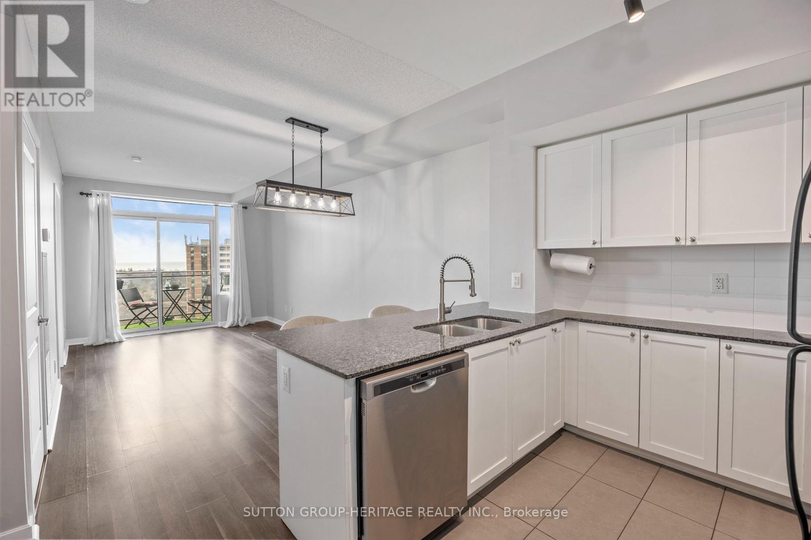 1415 - 1235 Bayly Street, Pickering, Ontario  L1W 1L7 - Photo 6 - E12873276